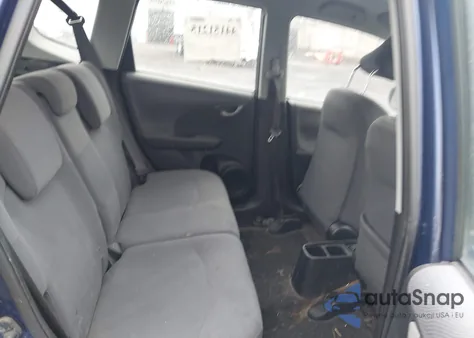 2011 Honda Fit from USA, damaged, VIN JHMGE8H32BC023051